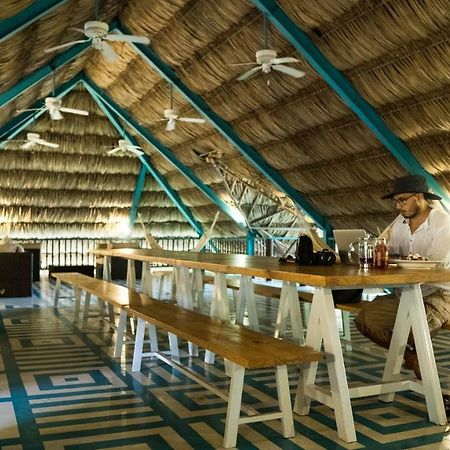 Jungle Lodge Tikal Hostal Kültér fotó