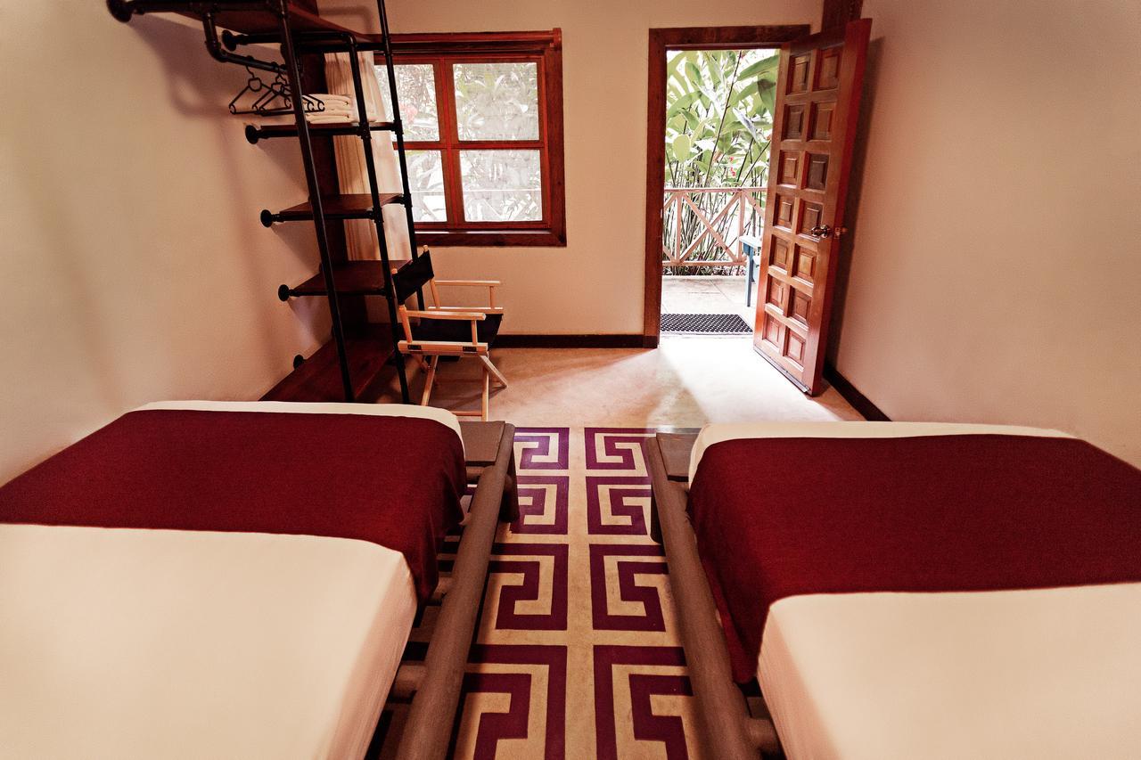 Jungle Lodge Tikal Hostal Kültér fotó