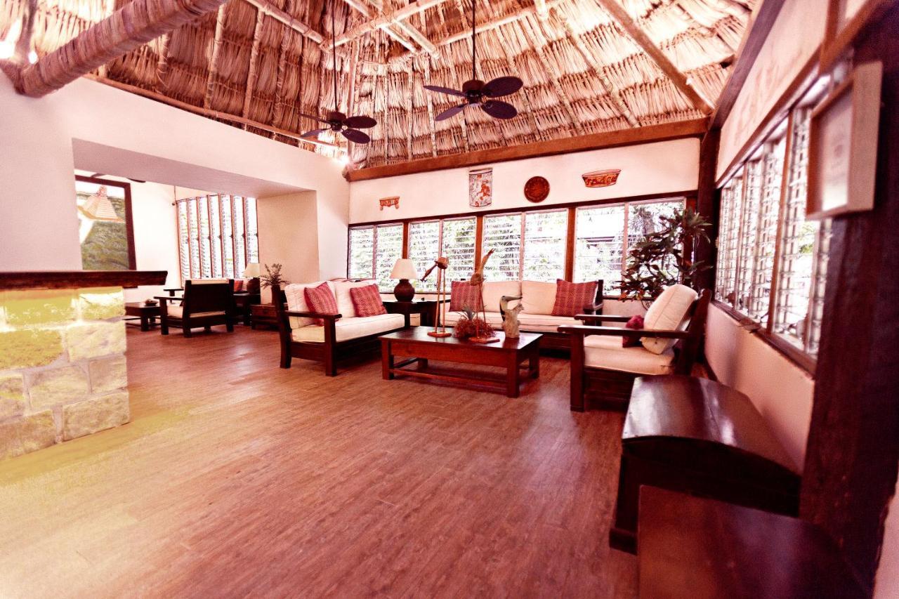 Jungle Lodge Tikal Hostal Kültér fotó