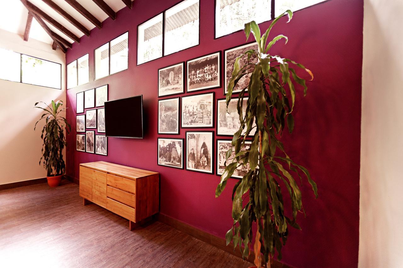 Jungle Lodge Tikal Hostal Kültér fotó